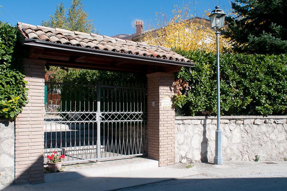 Appartamenti De Sanctis Villetta Barrea Exterior foto